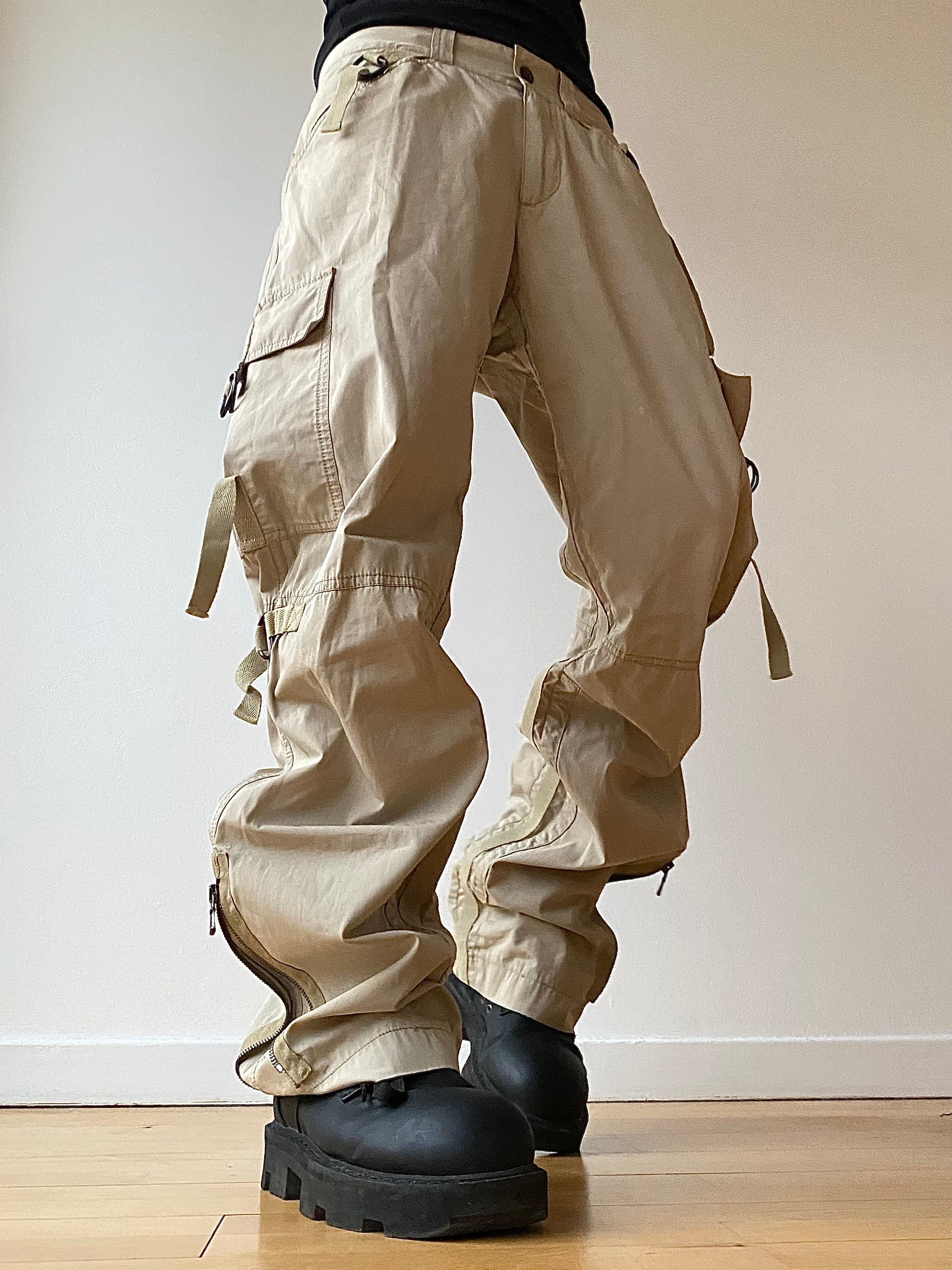 激安の Dolce&Gabbana parachute cargo pants 48 ワークパンツ