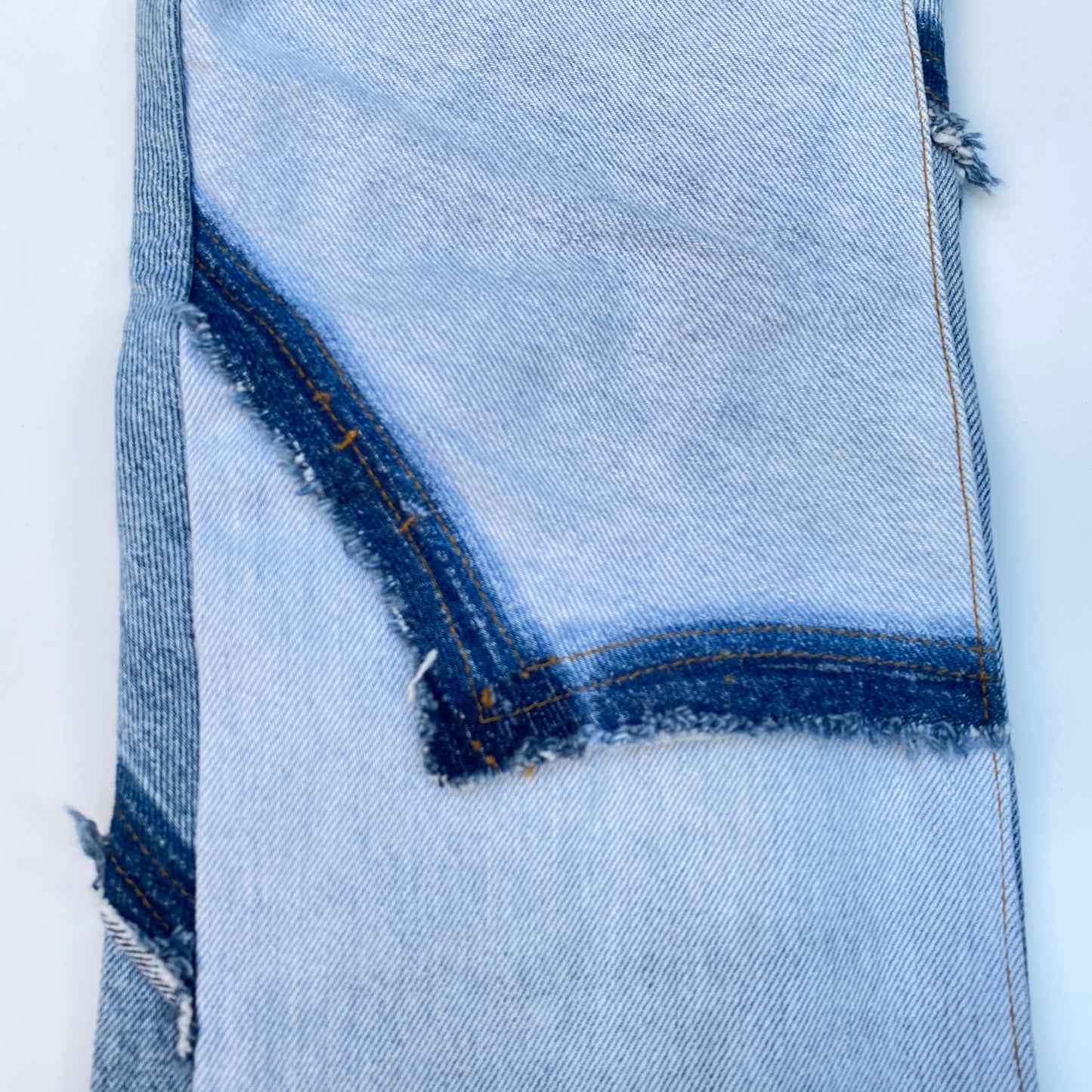 20471120 PAPER A/W 2000 Recycled Jeans