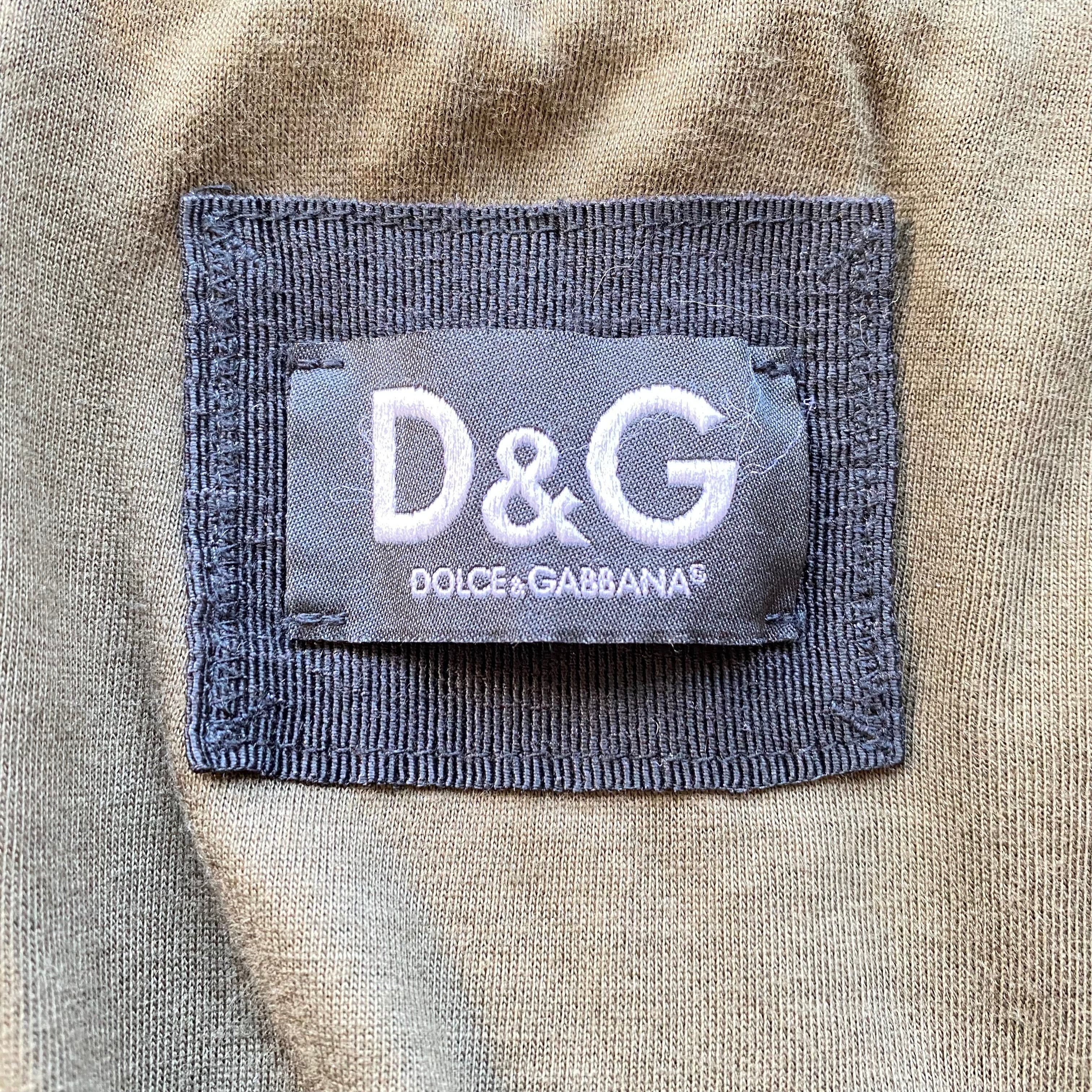 Fake dolce and authentic gabbana tags