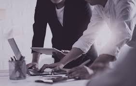 How Policy Management Software Helps Organizations Keep Policies Current Across Teams and Regions